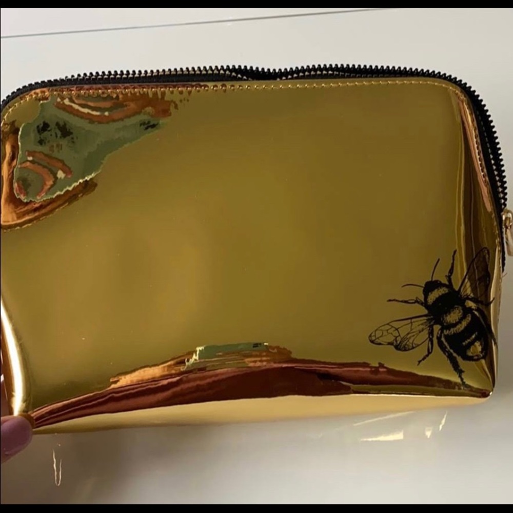 Makeup bag